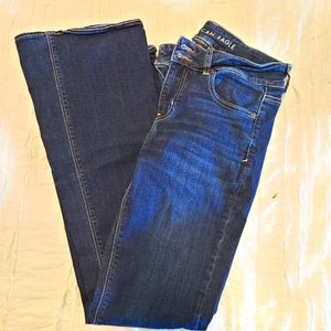 AE Flare Jeans Size 6 (28)